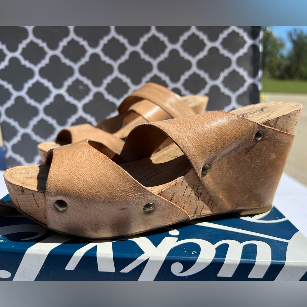 Lucky Brand wedges